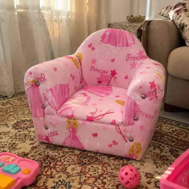 Salonda oyun köşesi